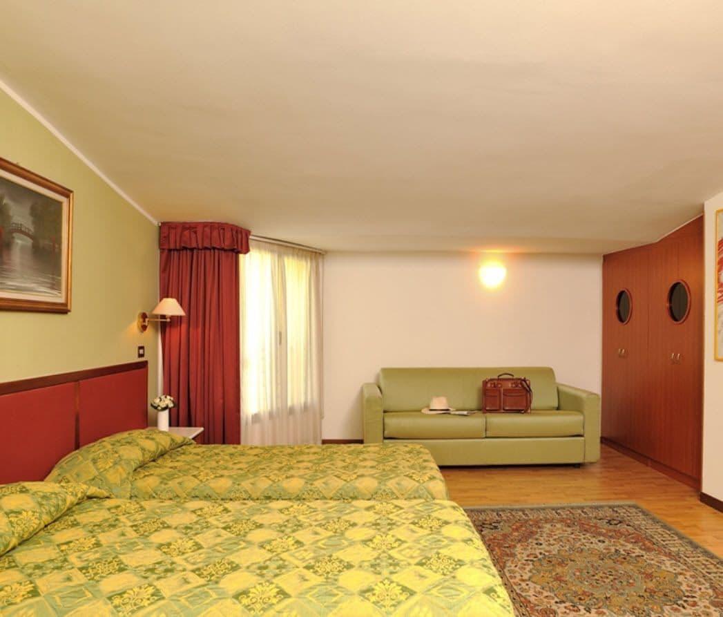 Hotel Olimpia إيمولا المظهر الخارجي الصورة