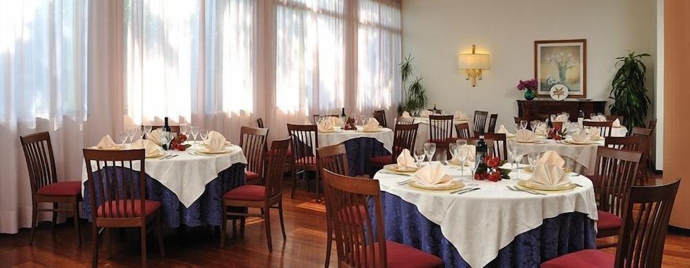 Hotel Olimpia إيمولا المظهر الخارجي الصورة